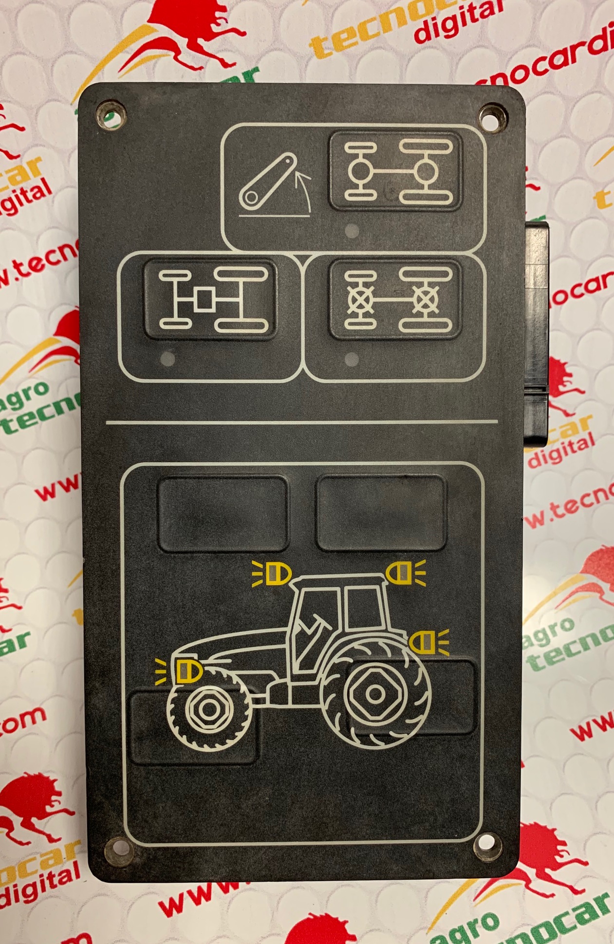 82008153 ReparaciÃ³n mÃ³dulo EMU T Panel With Cab. New Holland