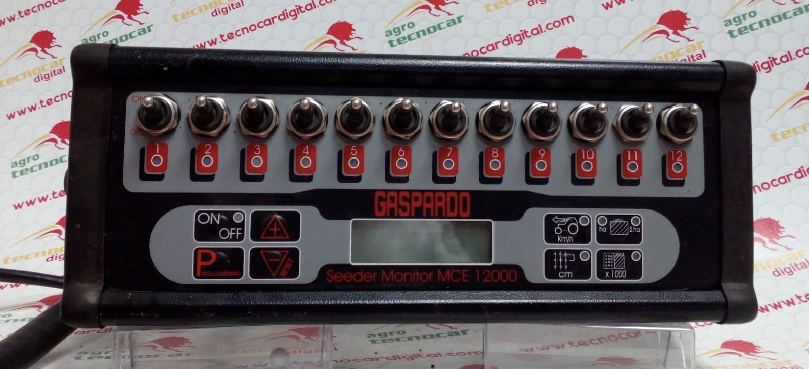 F05010431 MC ELECTRONICS MONITOR GASPARDO SEEDER MCE 12000. REPARACION MONITOR CONTROL SIERRA